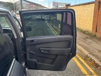 Vauxhall Zafira 1.6 16V Exclusiv Euro 5 5dr