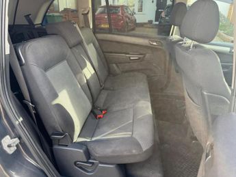 Vauxhall Zafira 1.6 16V Exclusiv Euro 5 5dr