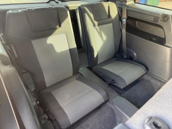 Vauxhall Zafira 1.6 16V Exclusiv Euro 5 5dr