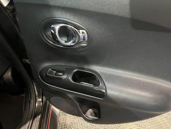 Nissan Juke 1.6 DIG-T Nismo CVT 4WD Euro 5 5dr