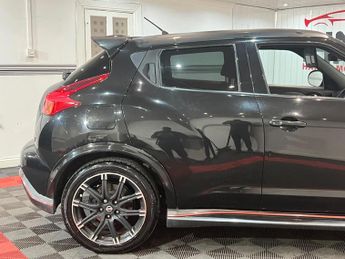 Nissan Juke 1.6 DIG-T Nismo CVT 4WD Euro 5 5dr