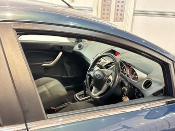 Ford Fiesta 1.4 Titanium 5dr