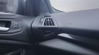 Ford Kuga 1.5T EcoBoost ST-Line X Auto AWD Euro 6 (s/s) 5dr