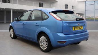 Ford Focus 1.6 Titanium 5dr