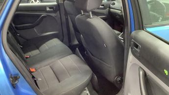 Ford Focus 1.6 Titanium 5dr