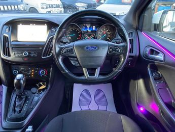 Ford Focus 1.0T EcoBoost ST-Line Auto Euro 6 (s/s) 5dr