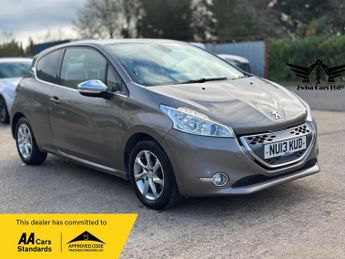 Peugeot 208 1.4 e-HDi Allure EGC Euro 5 (s/s) 3dr
