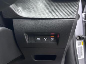 Peugeot E-2008 50kWh GT Auto 5dr