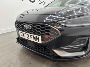 Ford Focus 2.3T EcoBoost ST Auto Euro 6 (s/s) 5dr