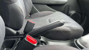 Honda Jazz 1.4 i-VTEC ES i SHIFT Euro 5 5dr