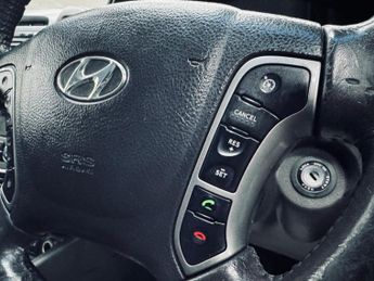 Hyundai Santa Fe 2.2 CRDi Premium Auto 4WD Euro 5 5dr (7 seat)