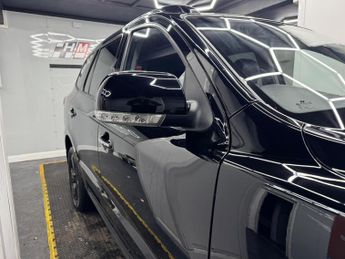 Hyundai Santa Fe 2.2 CRDi Premium Auto 4WD Euro 5 5dr (7 seat)