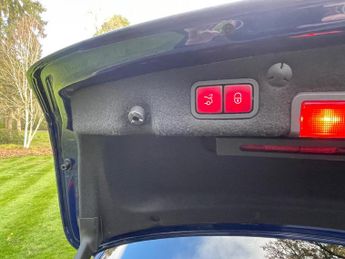 Mercedes-Benz C Class 2.0 C200 AMG Line (Premium) G-Tronic+ Euro 6 (s/s) 4dr