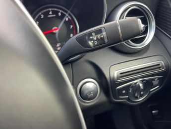 Mercedes-Benz C Class 2.0 C200 AMG Line (Premium) G-Tronic+ Euro 6 (s/s) 4dr