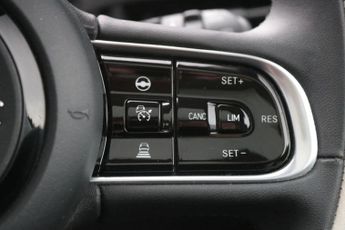 Fiat 500e 42kWh La Prima Auto 3dr