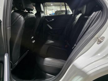 Audi Q2 1.5 TFSI CoD 35 S line S Tronic Euro 6 (s/s) 5dr