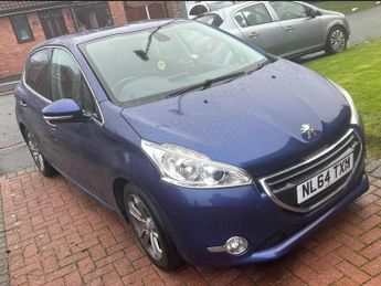 Peugeot 208 1.2 VTi PureTech Allure Euro 5 5dr