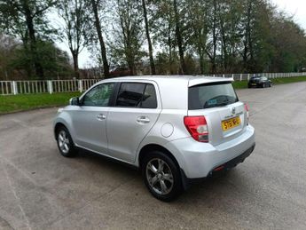 Toyota Urban Cruiser 1.4 D-4D 4WD Euro 5 5dr