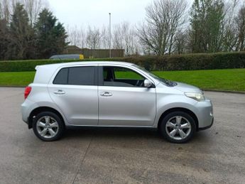 Toyota Urban Cruiser 1.4 D-4D 4WD Euro 5 5dr