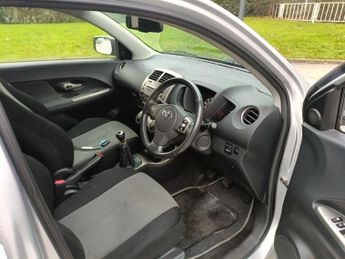 Toyota Urban Cruiser 1.4 D-4D 4WD Euro 5 5dr