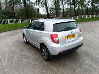 Toyota Urban Cruiser 1.4 D-4D 4WD Euro 5 5dr