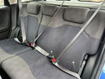 Honda Jazz 1.4 i-VTEC ES CVT Euro 5 5dr