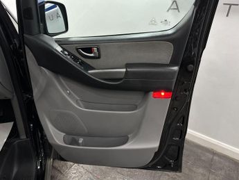 Hyundai i800 2.5 CRDi SE Auto Euro 6 5dr