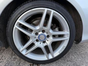 Mercedes-Benz E Class 2.1 E220 CDI AMG Sport Coupe 2dr Diesel G-Tronic+ Euro 5 (s/s) (