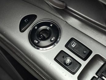 Hyundai Santa Fe 2.2 CRDi Premium Auto 4WD Euro 5 5dr (7 seat)