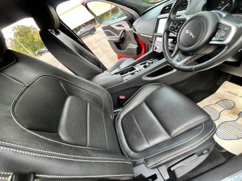 Jaguar F-PACE 2.0 D180 R-Sport Auto AWD Euro 6 (s/s) 5dr