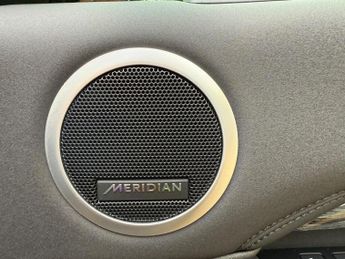 Land Rover Discovery 3.0 SD V6 HSE Auto 4WD Euro 6 (s/s) 5dr