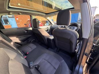 Nissan Qashqai 2.0 n-tec CVT 2WD Euro 5 5dr