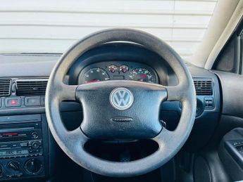 Volkswagen Golf 1.6 Match 5dr