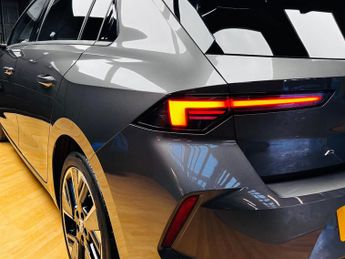 Vauxhall Astra Electric 54kWh Griffin Auto 5dr