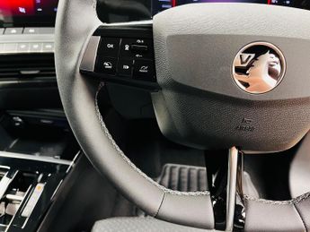 Vauxhall Astra Electric 54kWh Griffin Auto 5dr