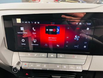 Vauxhall Astra Electric 54kWh Griffin Auto 5dr