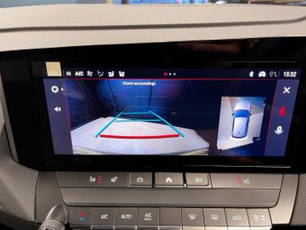 Vauxhall Astra Electric 54kWh Griffin Auto 5dr