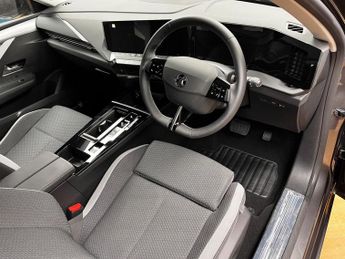 Vauxhall Astra Electric 54kWh Griffin Auto 5dr