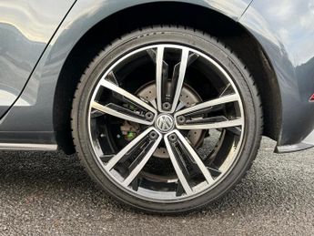 Volkswagen Golf 2.0 TDI BlueMotion Tech GTD DSG Euro 6 (s/s) 5dr