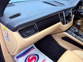 Porsche Macan 2.0T PDK 4WD Euro 6 (s/s) 5dr