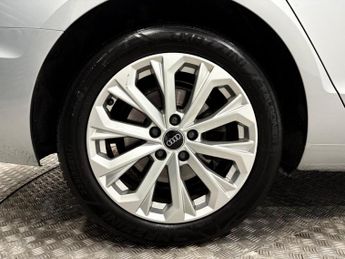 Audi A4 Avant 2.0 TDI 35 Technik S Tronic Euro 6 (s/s) 5dr