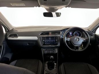 Volkswagen Tiguan 2.0 TDI SE Navigation Euro 6 (s/s) 5dr