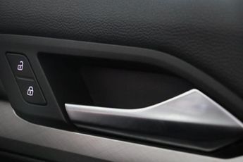 Volkswagen Golf 1.5 eTSI MHEV Life DSG Euro 6 (s/s) 5dr