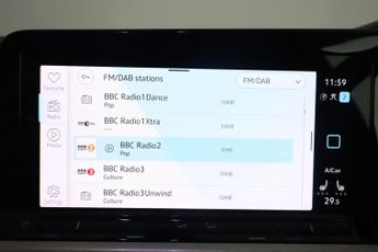 Volkswagen Golf 1.5 eTSI MHEV Life DSG Euro 6 (s/s) 5dr