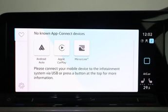 Volkswagen Golf 1.5 eTSI MHEV Life DSG Euro 6 (s/s) 5dr