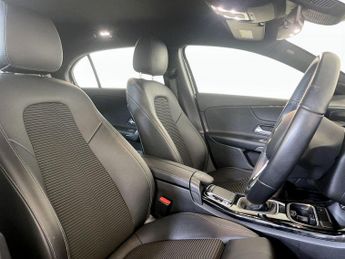 Mercedes-Benz A Class 1.3 A180 Sport (Executive) Euro 6 (s/s) 5dr