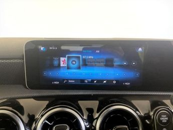 Mercedes-Benz A Class 1.3 A180 Sport (Executive) Euro 6 (s/s) 5dr