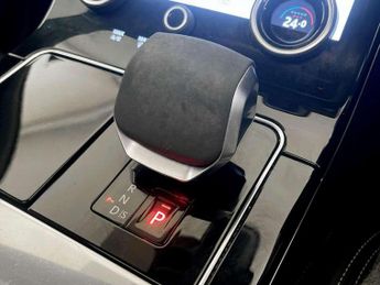 Land Rover Range Rover Velar 2.0 P250 R-Dynamic HSE Auto 4WD Euro 6 (s/s) 5dr