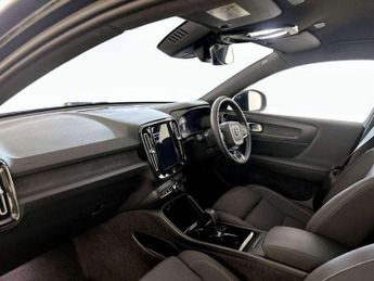 Volvo XC40 Recharge 69kWh Plus Auto 5dr