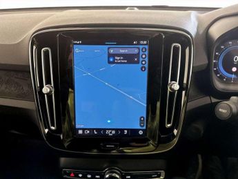 Volvo XC40 Recharge 69kWh Plus Auto 5dr
